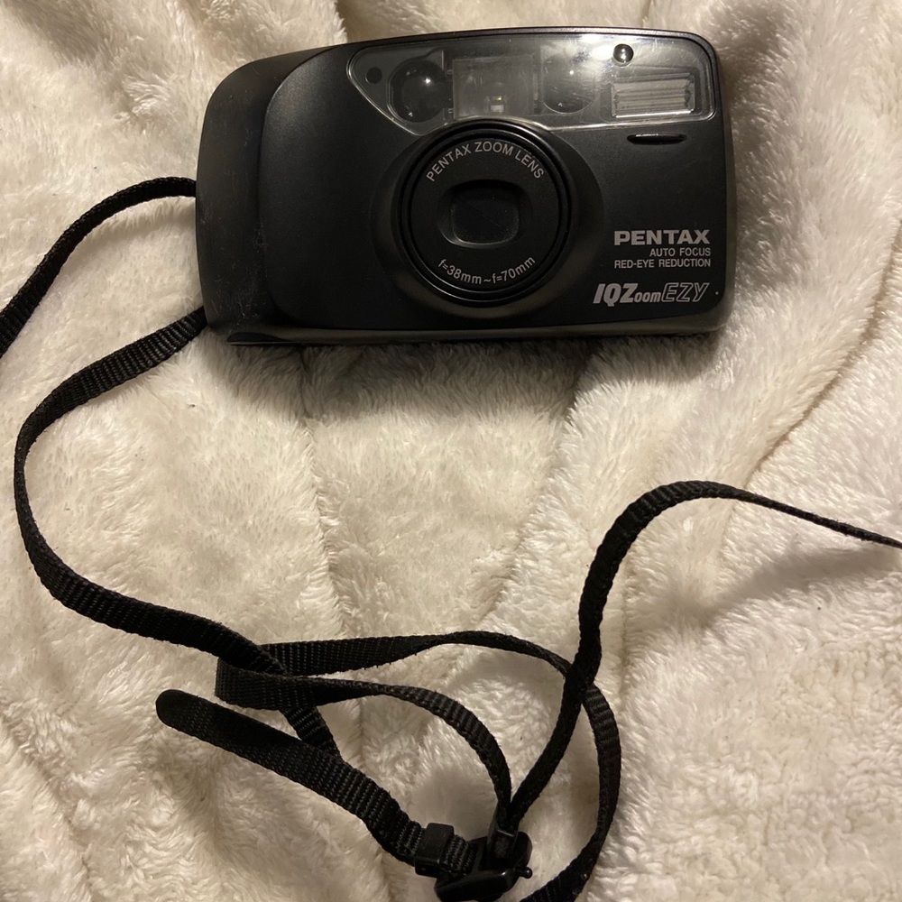 pentax camera iqzoom ezy camera!